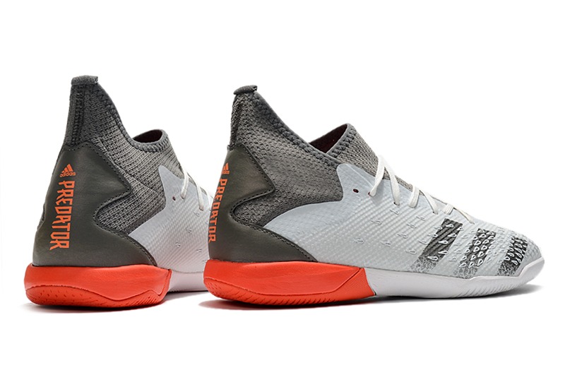 Adidas PREDATOR FREAK